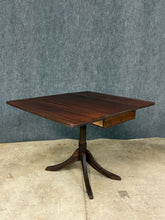 Load image into Gallery viewer, Vintage Mahogany Duncan Phyfe Style Drop-Leaf Pedestal Table