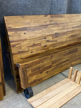 Load image into Gallery viewer, Queen Size Rustic Bed Frame