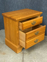 Load image into Gallery viewer, Oak 2-Drawer Nightstand