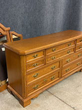 Load image into Gallery viewer, Bassett Oak 10-Drawer Dresser With Tri-Fold Mirror