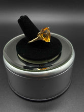 Load image into Gallery viewer, Gold Ring