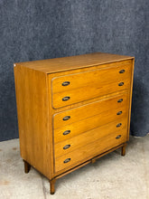 Load image into Gallery viewer, Vintage National Furniture Co. Mid-Century Modern Chest of Drawers