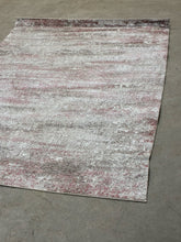 Load image into Gallery viewer, Safavieh Meadow Decorative Indoor Rug