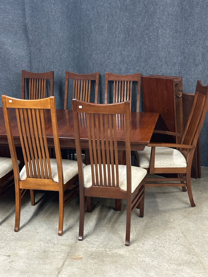 Lexington Furniture Dining Set