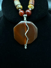 Load image into Gallery viewer, Necklace