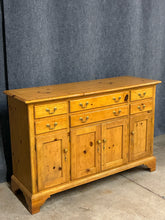 Load image into Gallery viewer, Baker Milling Road Traditional Pine Server