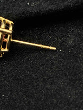 Load image into Gallery viewer, Gold Earrings