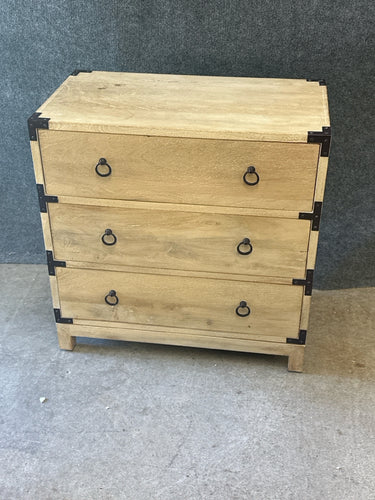 Havenly Campaign Chest