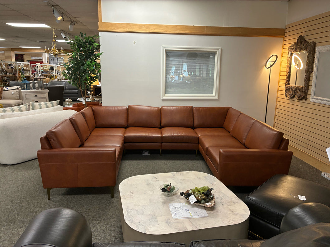 *NEW* Burrow The Nomad Leather 8-Seat U Sectional in Chestnut