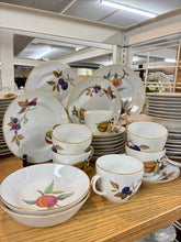 Load image into Gallery viewer, Royal Worcester Evesham Gold Trim Fruit Porcelain White Dinnerware set