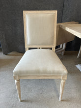 Load image into Gallery viewer, Eloquence Trestle Dining Set With 2 Leaf Extensions