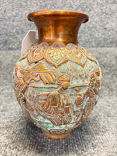 Load image into Gallery viewer, Copper Vase