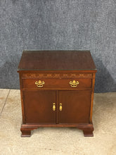 Load image into Gallery viewer, Baker Furniture Georgian Style Mahogany Nightstand