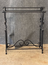 Load image into Gallery viewer, Metal Quilt/Towel Rack