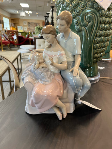 Lladro Porcelain Figurine