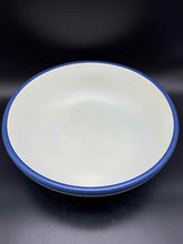 Load image into Gallery viewer, Pottery Beige 3 Piece Blue Round Fruit Serving bowl