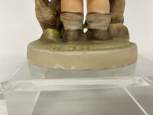 Load image into Gallery viewer, Goebel Porcelain Figurine