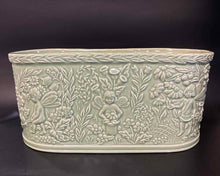 Load image into Gallery viewer, Ceramic Green Planter/Urn