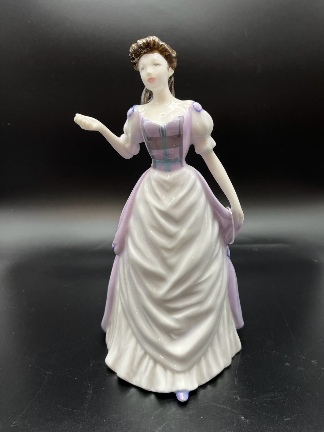 Royal Doulton Bone China Lilac 1 Piece Figurine