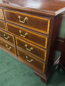 Thomasville Banded Mahogany Dresser