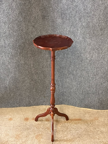 Mahogany Pedestal Plant Stand