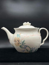 Load image into Gallery viewer, 2 Piece Lenox Tea/Coffee Pot