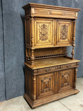 Load image into Gallery viewer, Antique Belgian Oak Cupboard