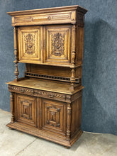 Load image into Gallery viewer, Antique Belgian Oak Cupboard