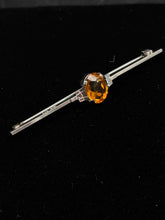 Load image into Gallery viewer, Gold Pin
