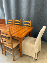 Load image into Gallery viewer, Brown Street Furniture Rustic Farmhouse Dining Set with 2 Leaf Extensions