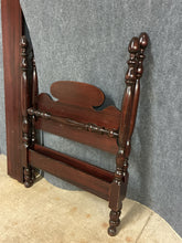 Load image into Gallery viewer, Antique Twin Bed Frame