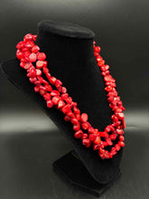 Load image into Gallery viewer, 1 Piece Beaded Coral Red Necklace