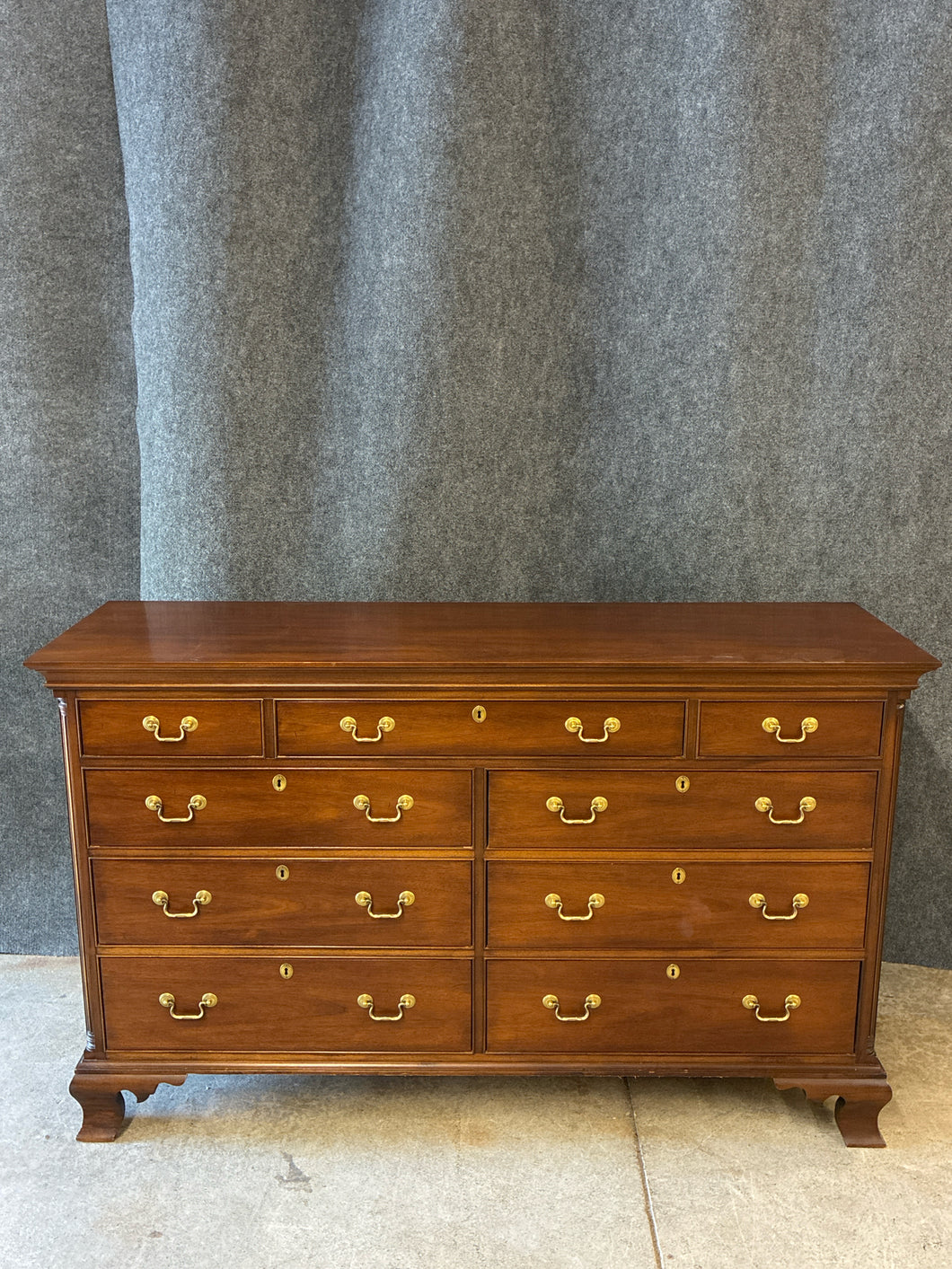 Hickory Chair Traditional Mahogany Dresser