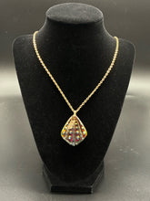 Load image into Gallery viewer, Necklace