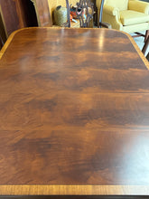 Load image into Gallery viewer, Ethan Allen Dining Set