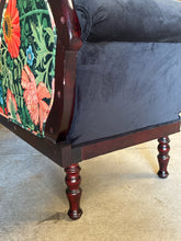 Load image into Gallery viewer, Victorian-Style Swan Carved Chaise Lounge