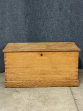 Load image into Gallery viewer, Antique Primitive Pine Storage Chest