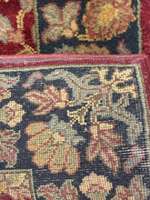 Load image into Gallery viewer, Traditional Persian-Style Floral Machine-Woven Area Rug