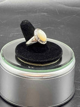 Load image into Gallery viewer, Sterling Silver Ring