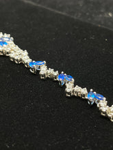 Load image into Gallery viewer, Silvertone Bracelet