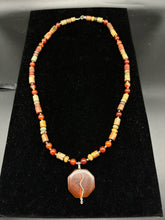 Load image into Gallery viewer, Necklace