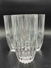Load image into Gallery viewer, 4 Piece Mikasa Park Lane Glasses