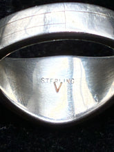 Load image into Gallery viewer, Sterling Silver Ring