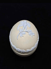 Load image into Gallery viewer, Wedgwood Jasperware Pale Yellow Trinket dish