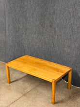 Load image into Gallery viewer, Pompanoosuc Mills Coffee Table