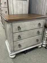 Load image into Gallery viewer, Flexsteel Plymouth" 3 Drawer Nightstand