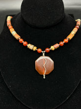 Load image into Gallery viewer, Necklace