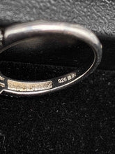 Load image into Gallery viewer, Sterling Silver Ring
