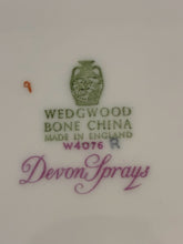 Load image into Gallery viewer, Wedgwood 1 Piece Oval Floral Platter/Tray