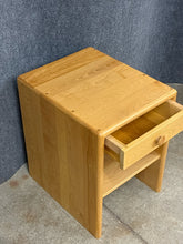 Load image into Gallery viewer, Pompanoosuc Mills Side Table With Drawer